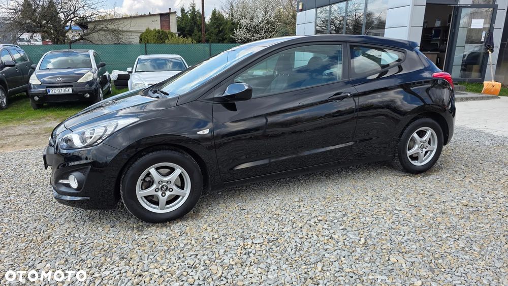 Hyundai i30 1.4 Fifa World Cup Edition - 3