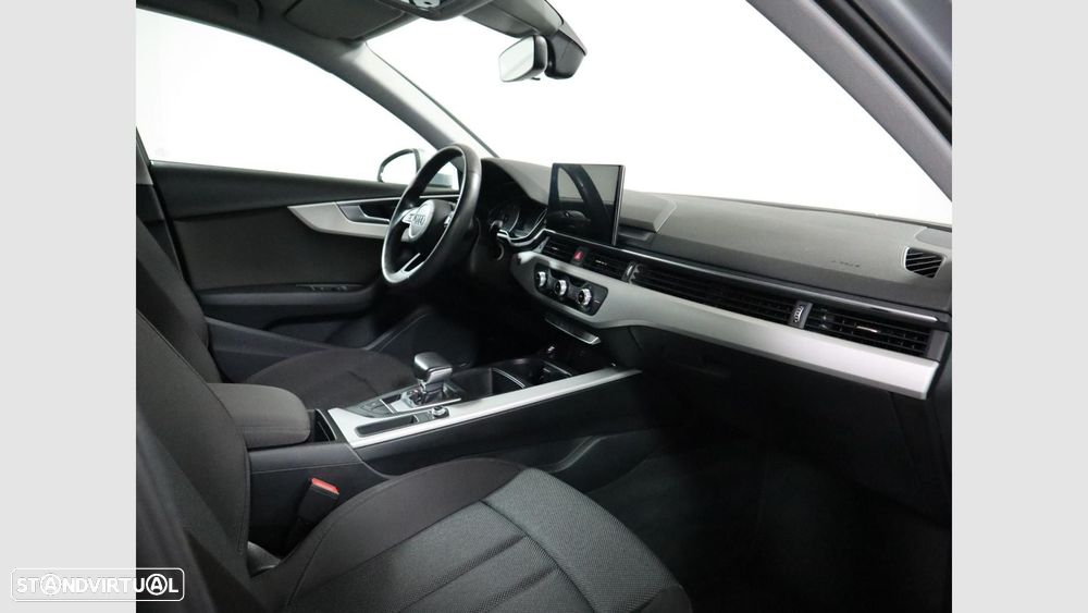 Audi A4 Avant 35 TDI Advanced S tronic - 7