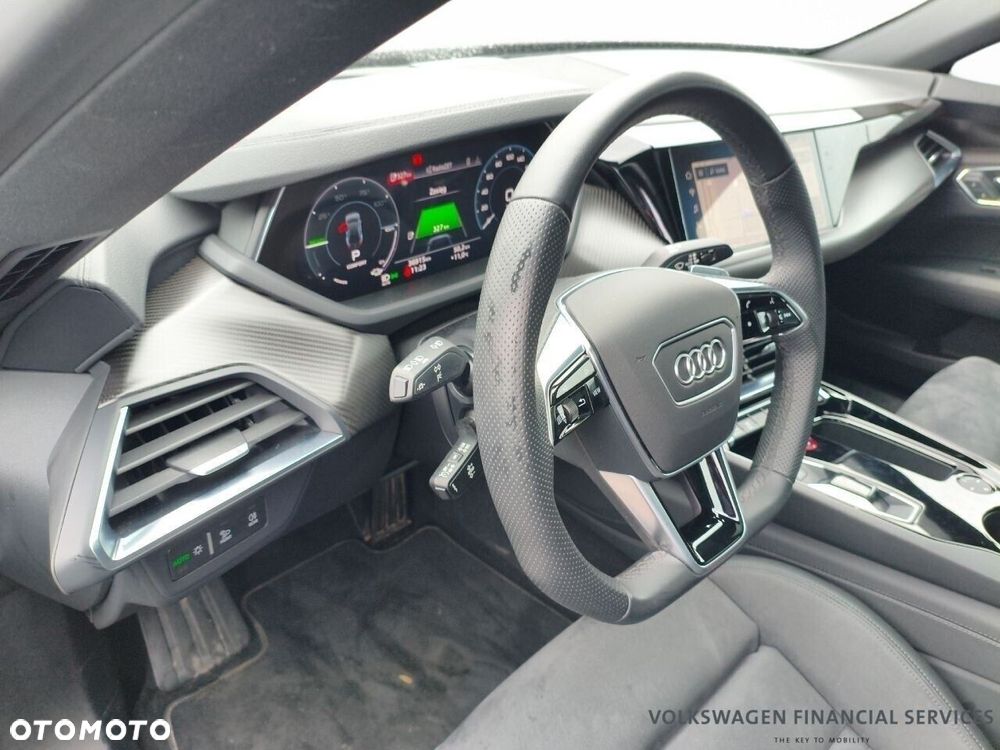 Audi e-tron GT - 11