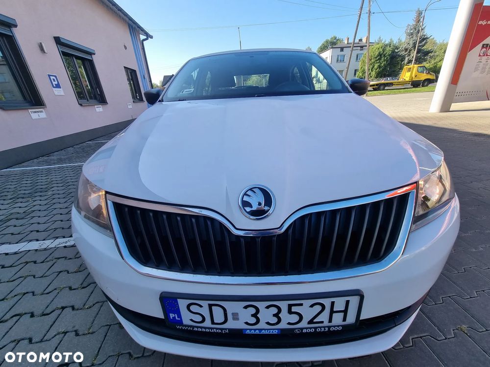 Skoda RAPID 1.2 TSI Ambition - 35