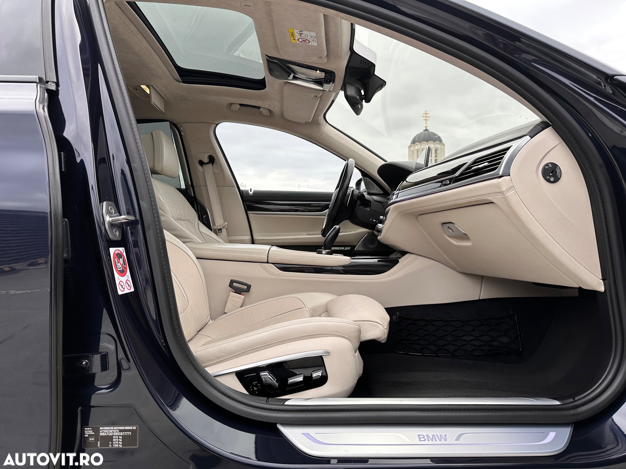 BMW Seria 7 740Ld xDrive - 25