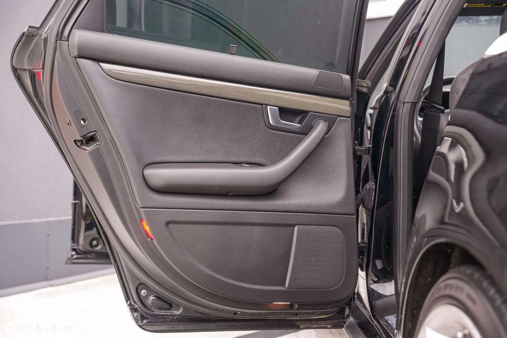 Audi S4 Limousine - 32