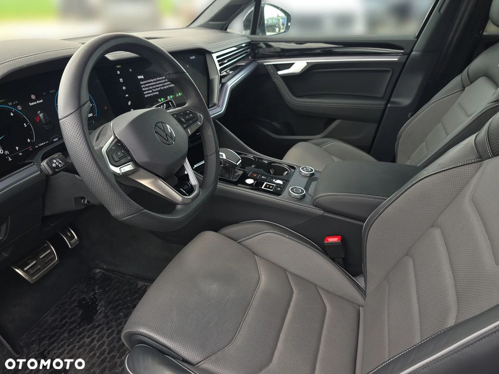 Volkswagen Touareg 3.0 V6 TDI 4Motion R-Line - 12