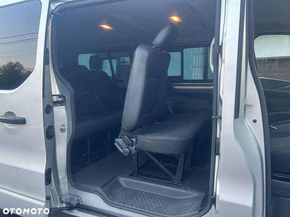 Opel Vivaro L2H1 2,9t Edition Business - 23