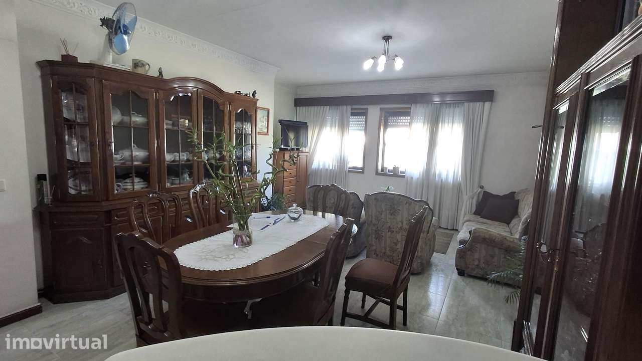 Apartamento T3 com garagem e terraço em Maia - Grande imagem: 3/16