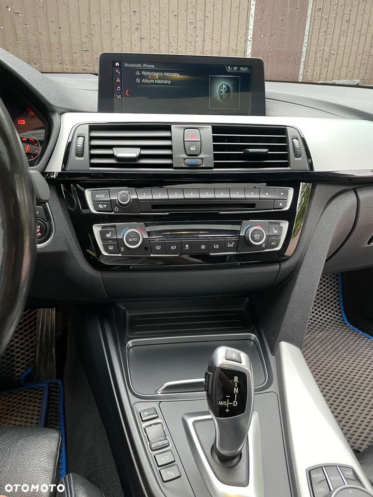 BMW Seria 4 418d - 14