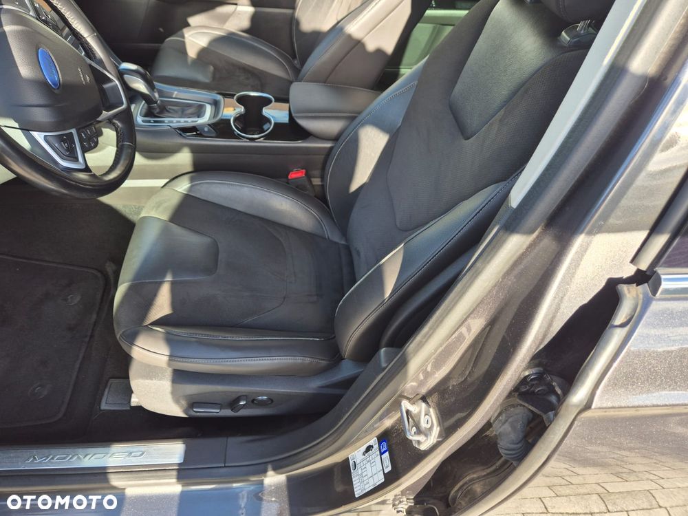 Ford Mondeo 2.0 EcoBoost STart-Stopp Autom Titanium - 10