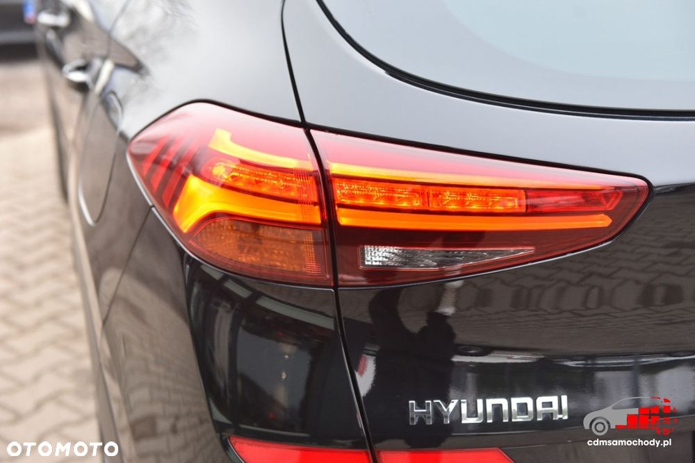 Hyundai Tucson 1.6 GDI BlueDrive Style 2WD - 12