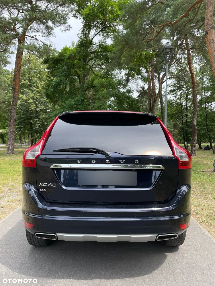 Volvo XC 60 D4 Geartronic Summum - 9
