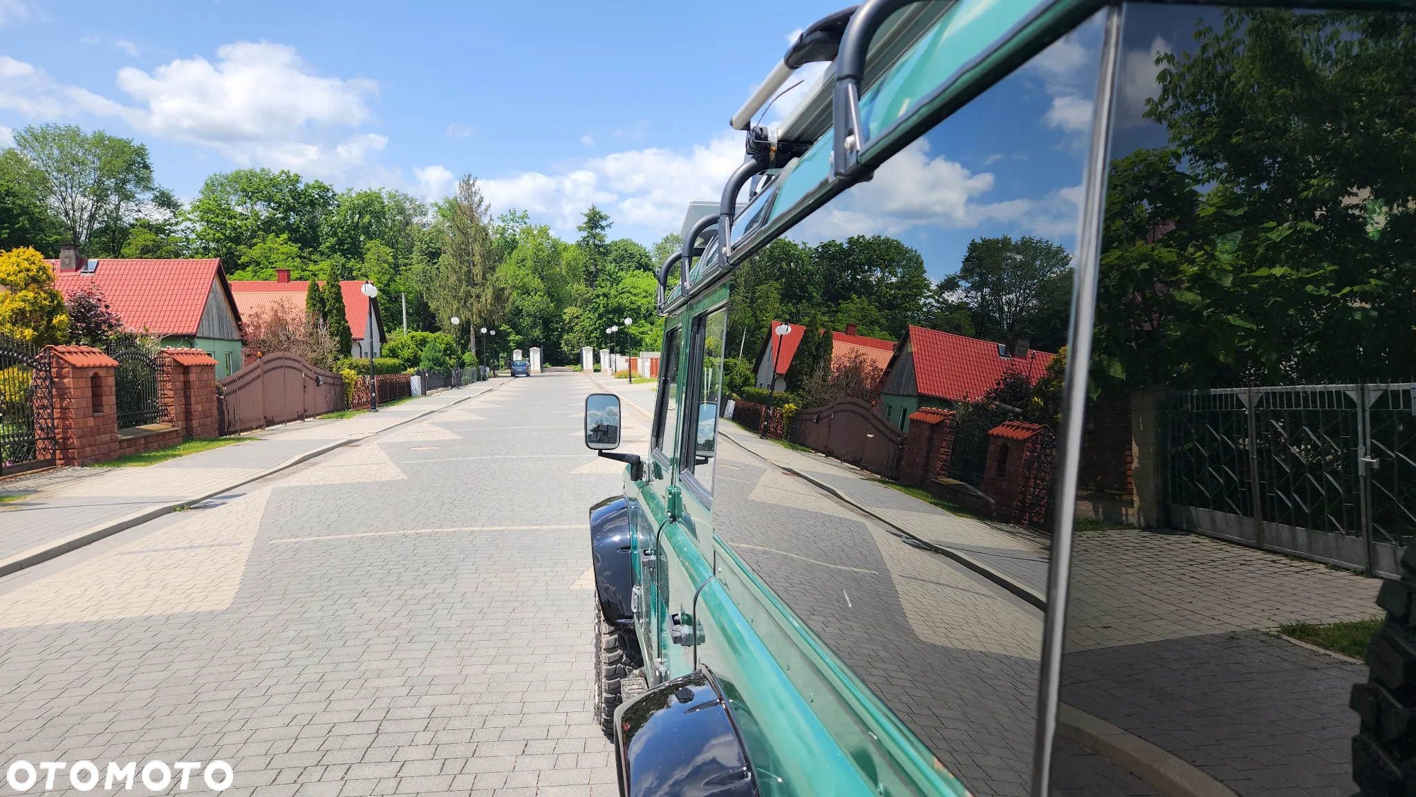 Land Rover Defender 110 2.5 TDI - 15