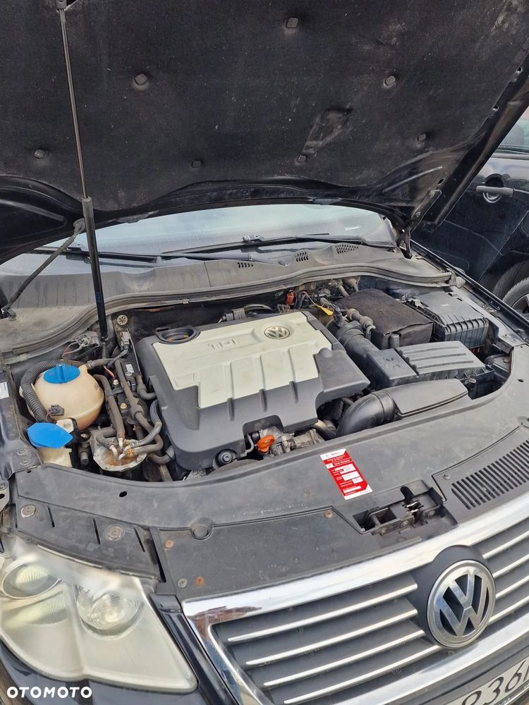 Volkswagen Passat 2.0 TDI DPF Highline - 10
