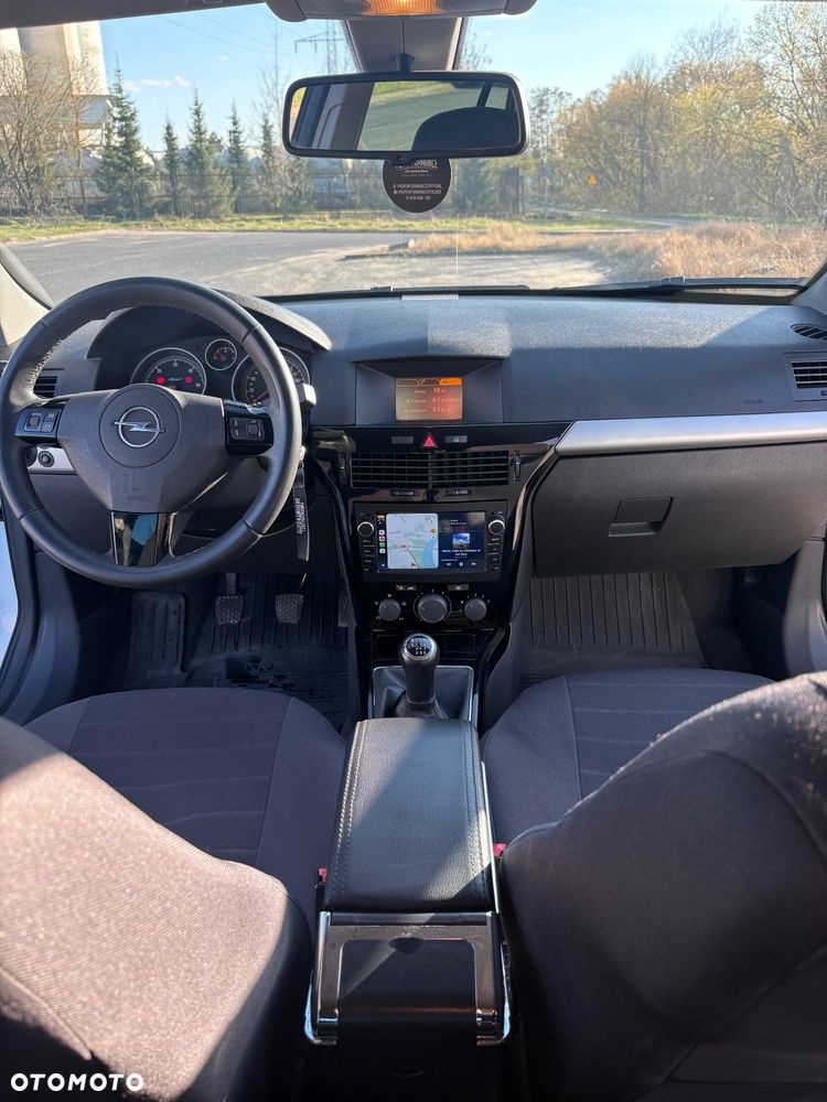 Opel Astra 1.7 CDTI DPF (119g) Edition 111 Jahre - 8