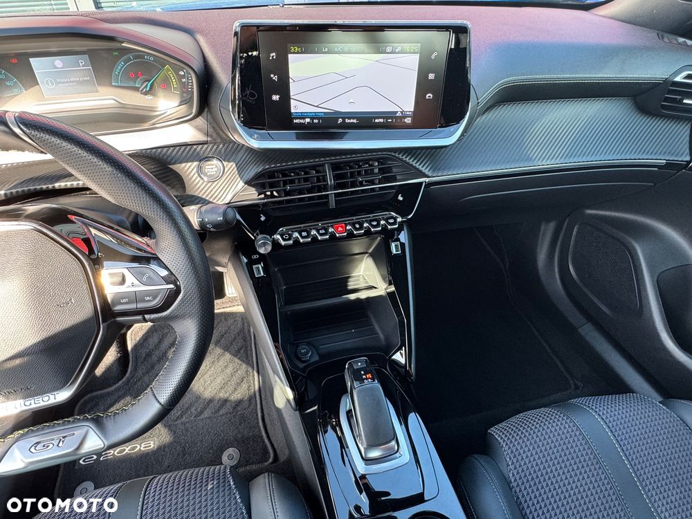 Peugeot 2008 - 17