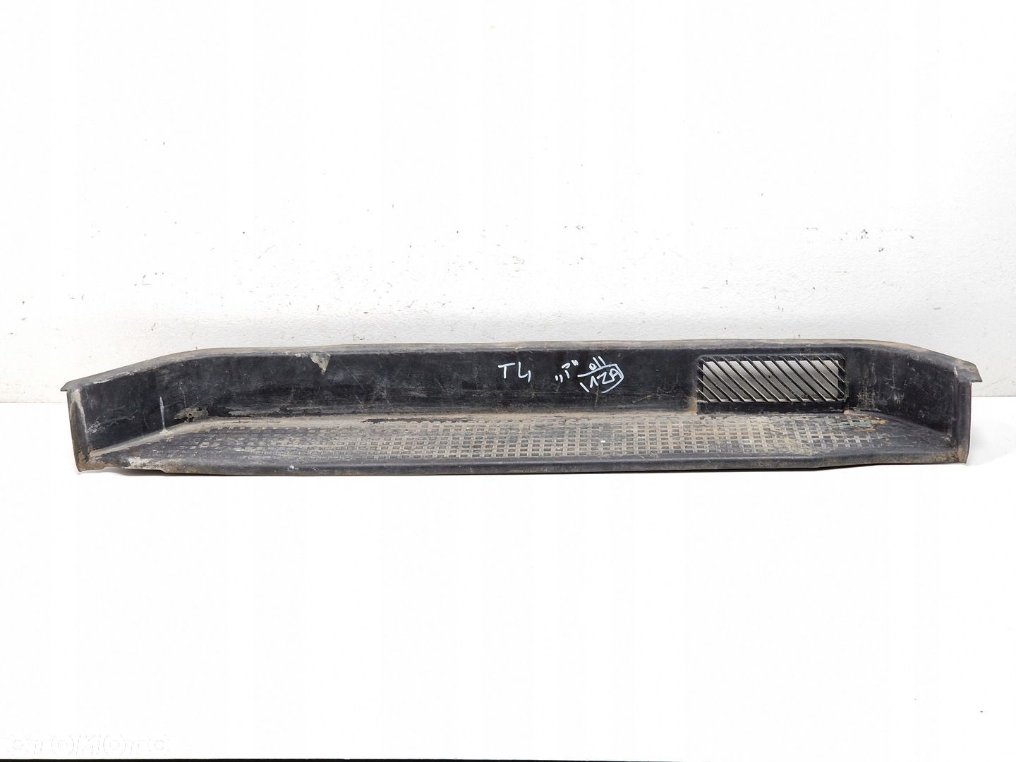 VW T4 91-95 PRÓG STOPIEŃ DRZWI ODSUWANYCH PRAWY 701863726 - 1