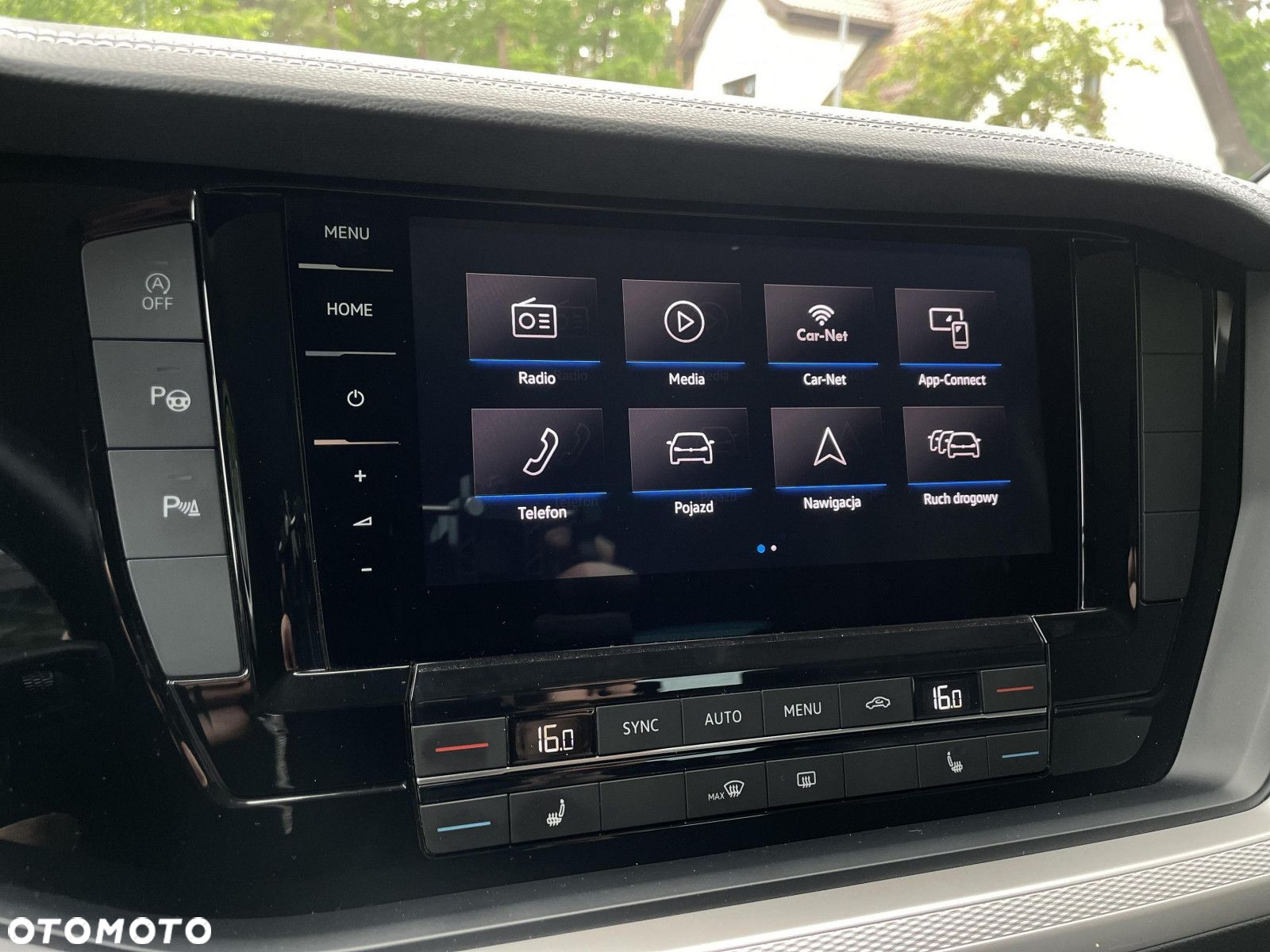 Volkswagen Touareg - 31