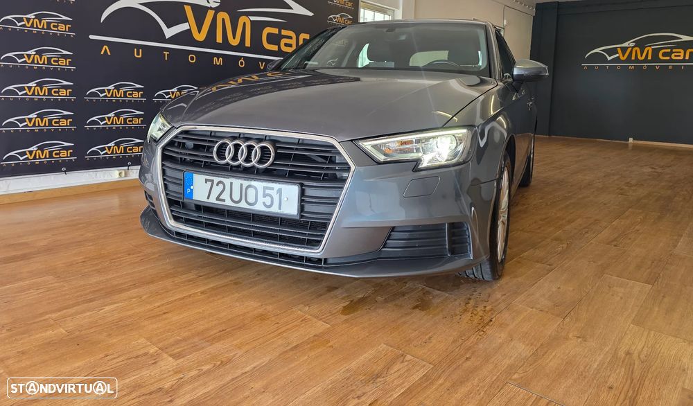 Audi A3 Sportback 1.6 TDI Design - 6
