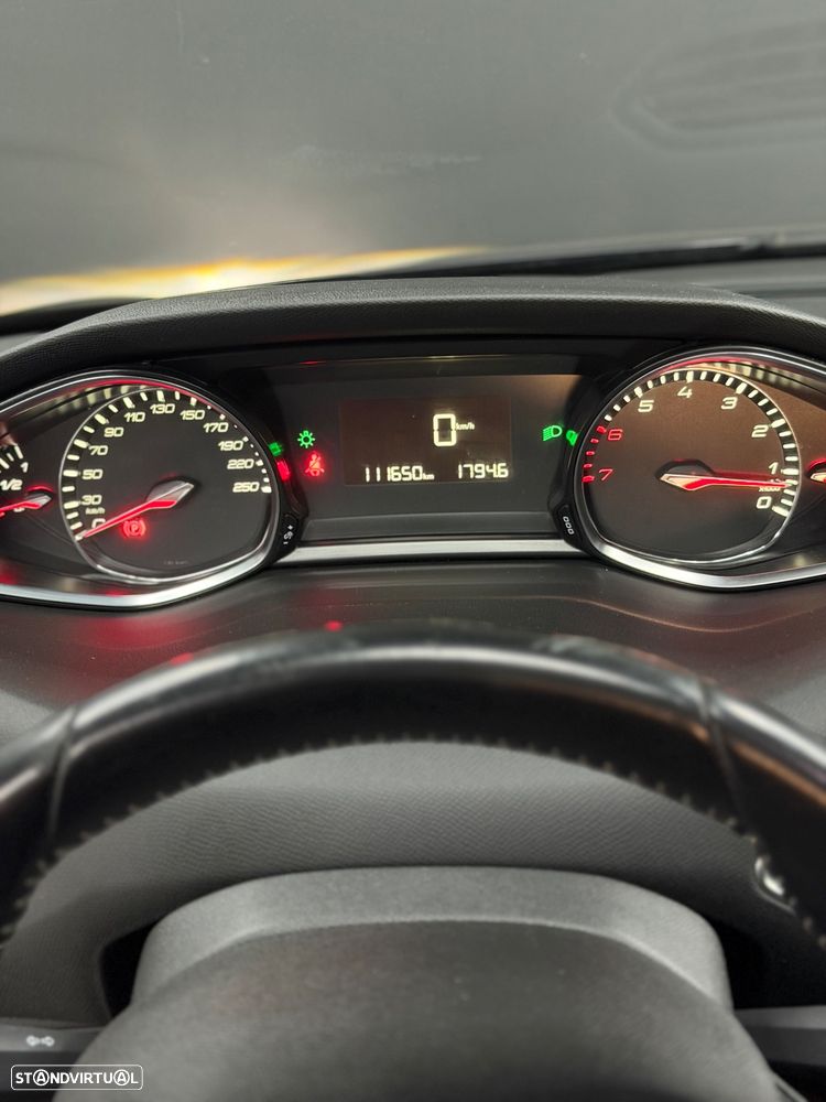 Peugeot 308 1.2 PureTech Business Line - 17