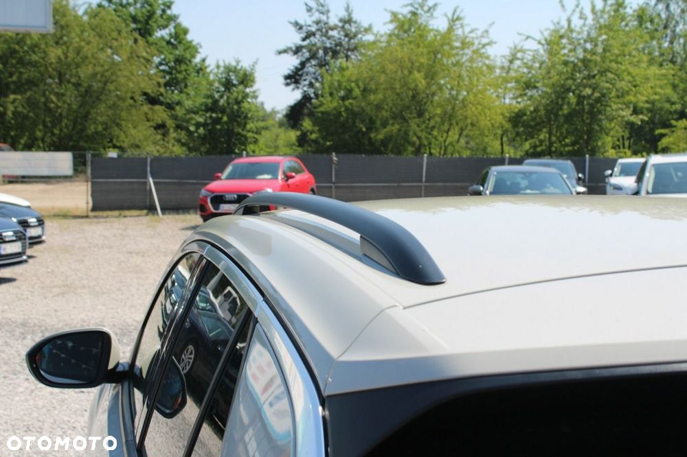 Volkswagen T-Roc - 12