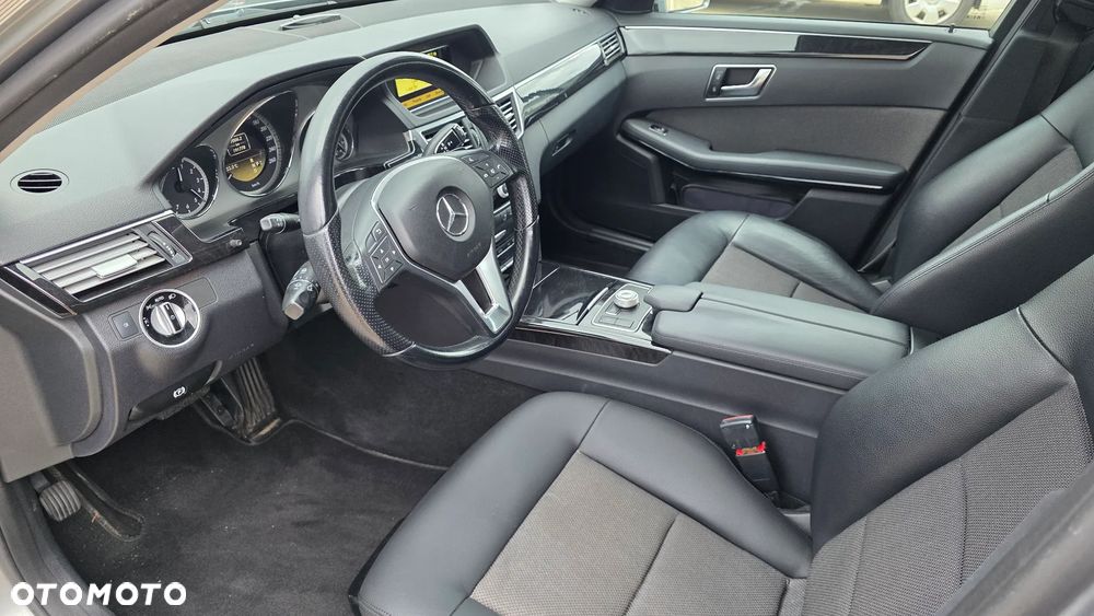 Mercedes-Benz Klasa E 200 CGI BlueEFFICIENCY 7G-TRONIC Avantgarde - 10