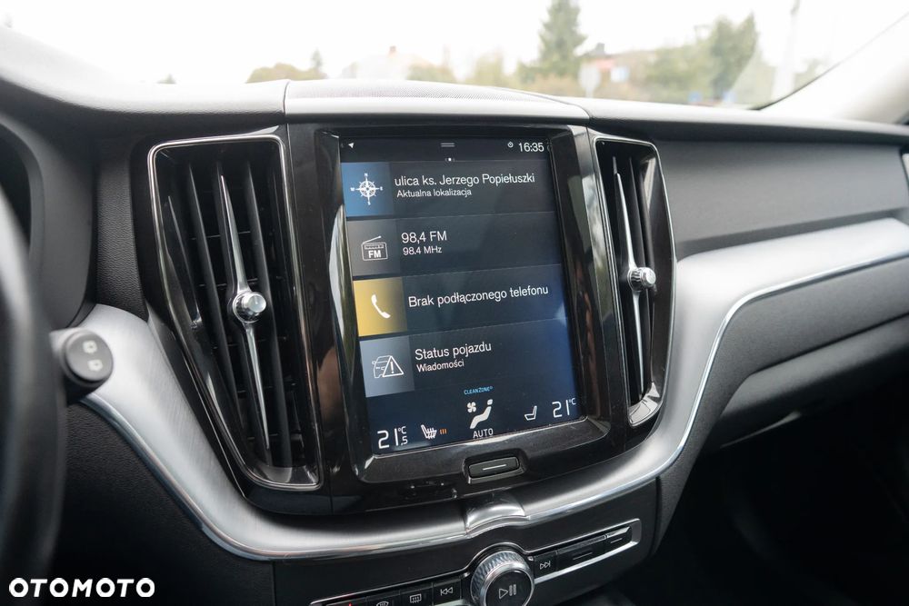 Volvo XC 60 D4 Geartronic Momentum Pro - 14