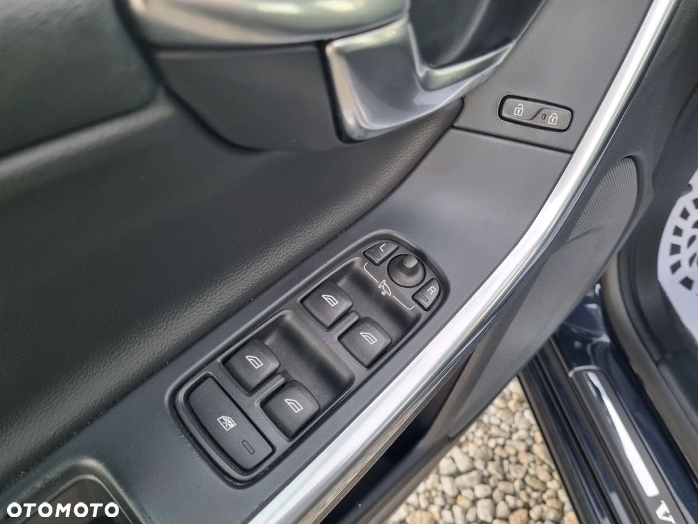 Volvo V60 - 15