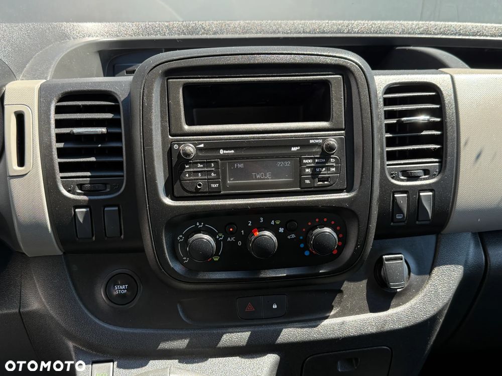 Renault Trafic - 20