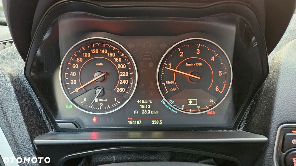 BMW Seria 1 118d Sport Line - 14