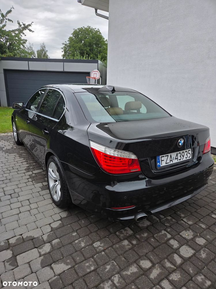 BMW Seria 5 520d - 5