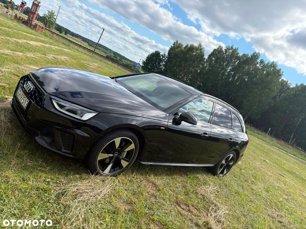 Audi A4 Avant 40 TDI S Line S tronic - 23