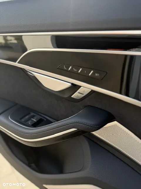 Audi A8 55 TFSI quattro tiptronic - 9