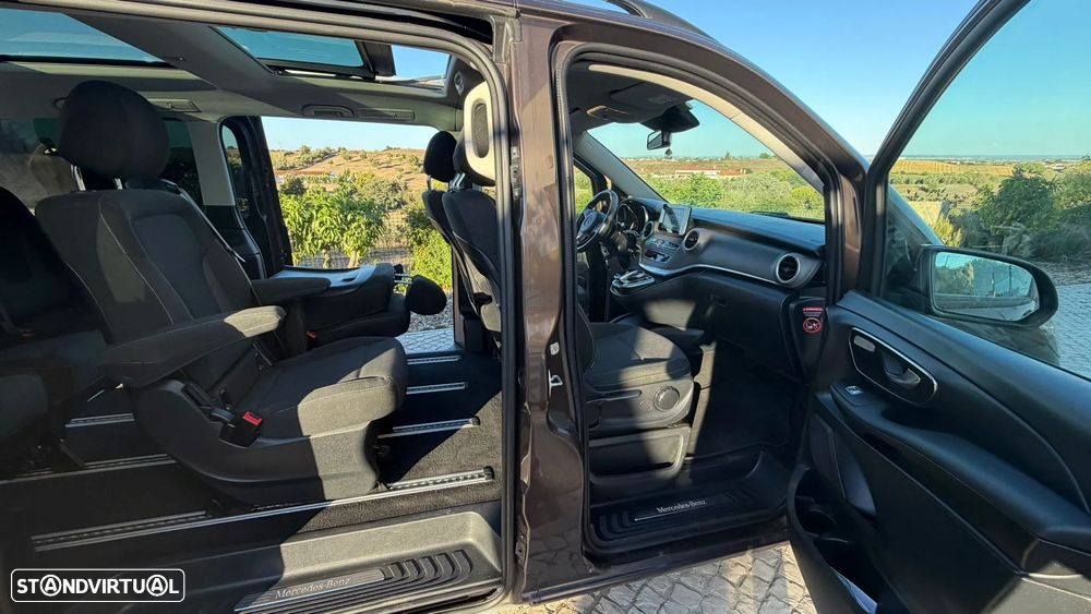 Mercedes-Benz V 220 d Longo Avantgarde Aut. - 11