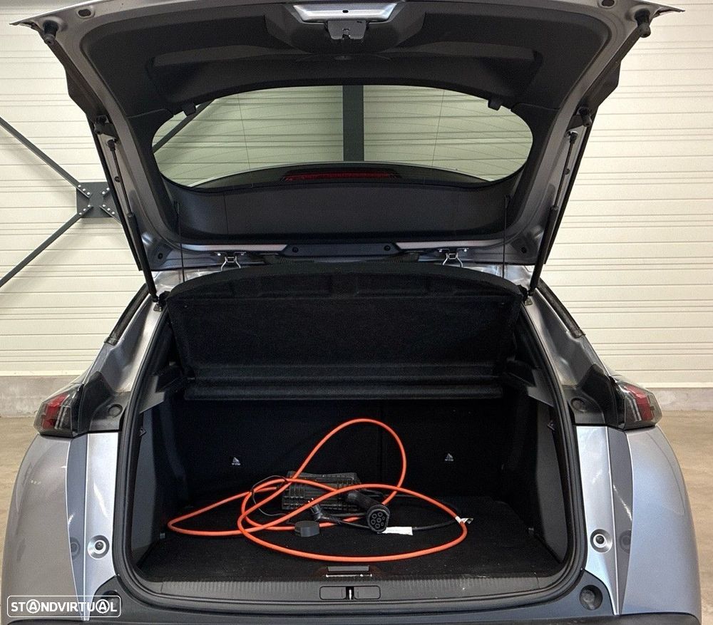 Peugeot e-2008 50 kWh Allure Pack - 5