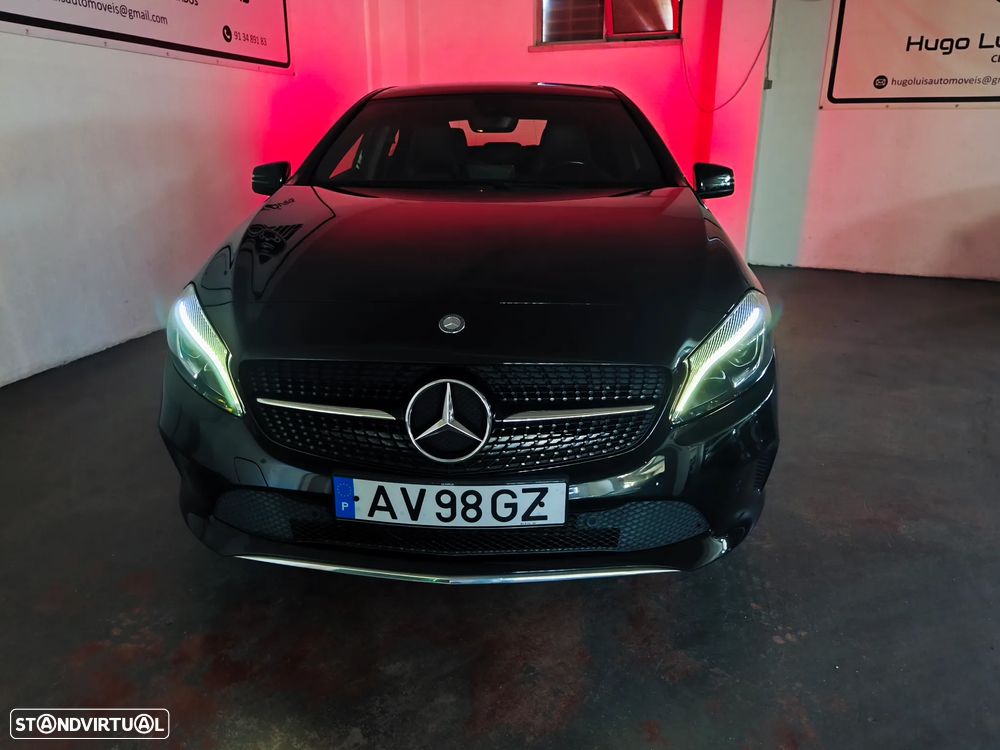 Mercedes-Benz A 180 d Activity Edition - 18