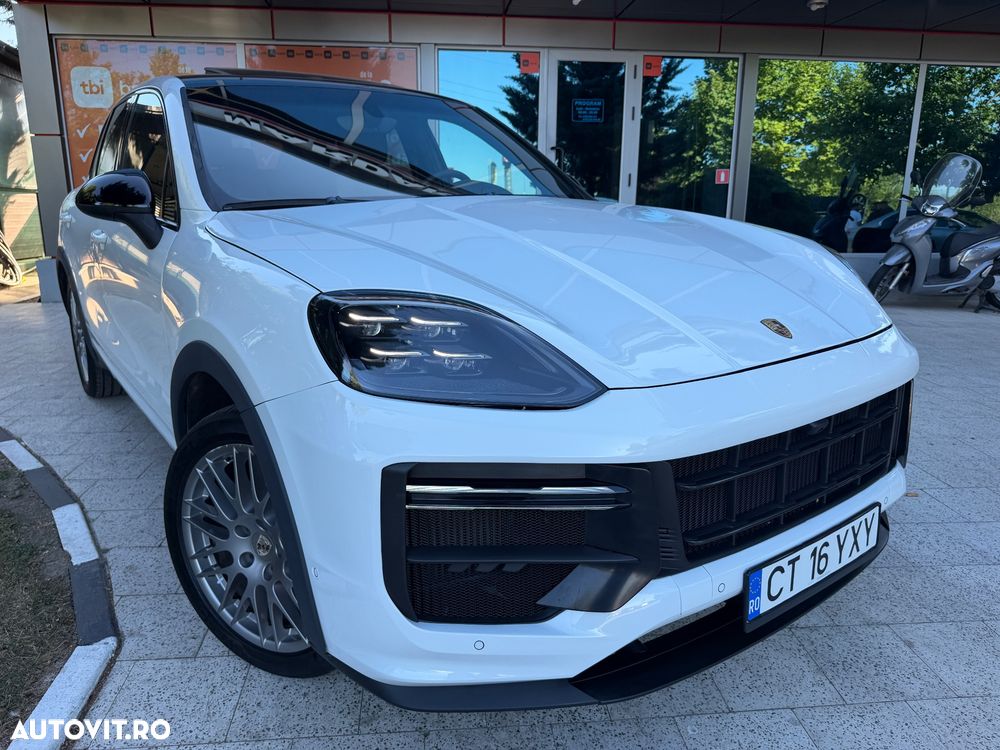 Porsche Cayenne - 4