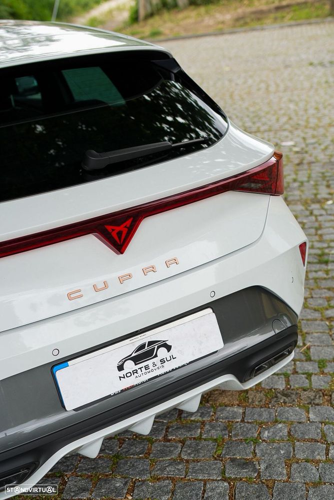 Cupra Leon 1.5 eTSI DSG Tribe Edition - 5