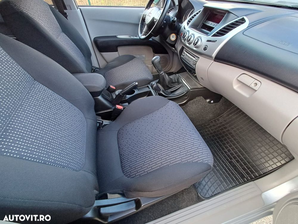 Mitsubishi L200 Pick Up 4x4 Invite Double Cab - 8