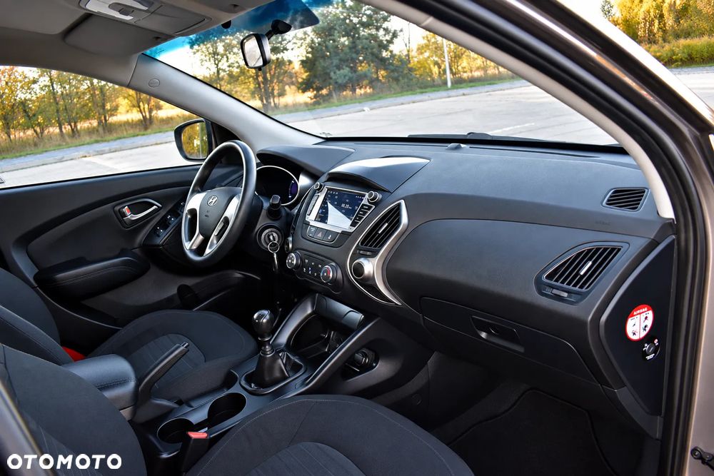 Hyundai ix35 1.6 2WD Comfort - 24