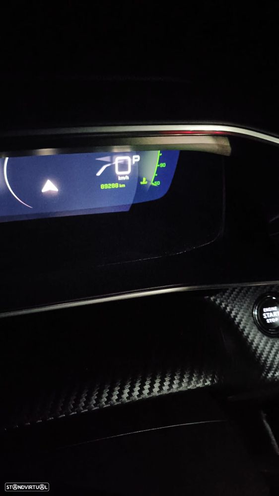 Peugeot 2008 1.2 PureTech GT EAT8 - 5