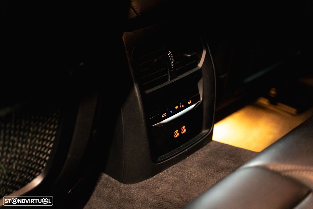 BMW i4 eDrive40 Gran Coupe M Sport - 16