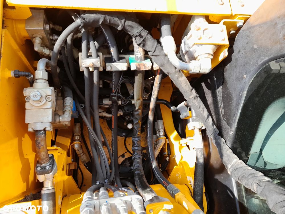 JCB 150X 2019R - 22