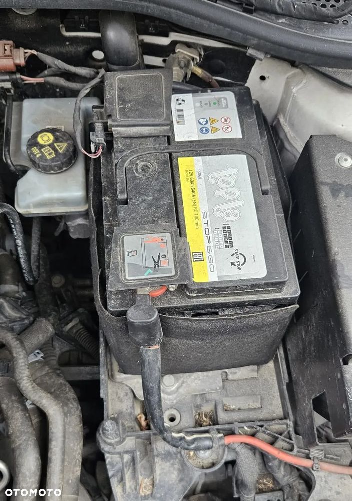 Volkswagen Passat - 19