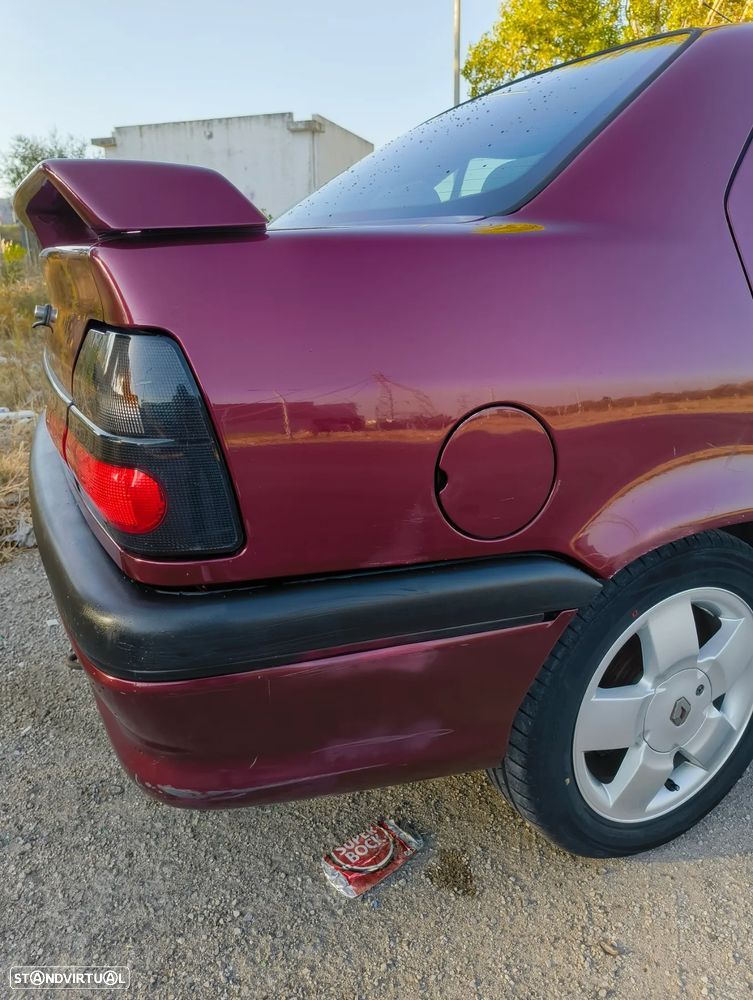 Renault 19 1.4 RTi - 16