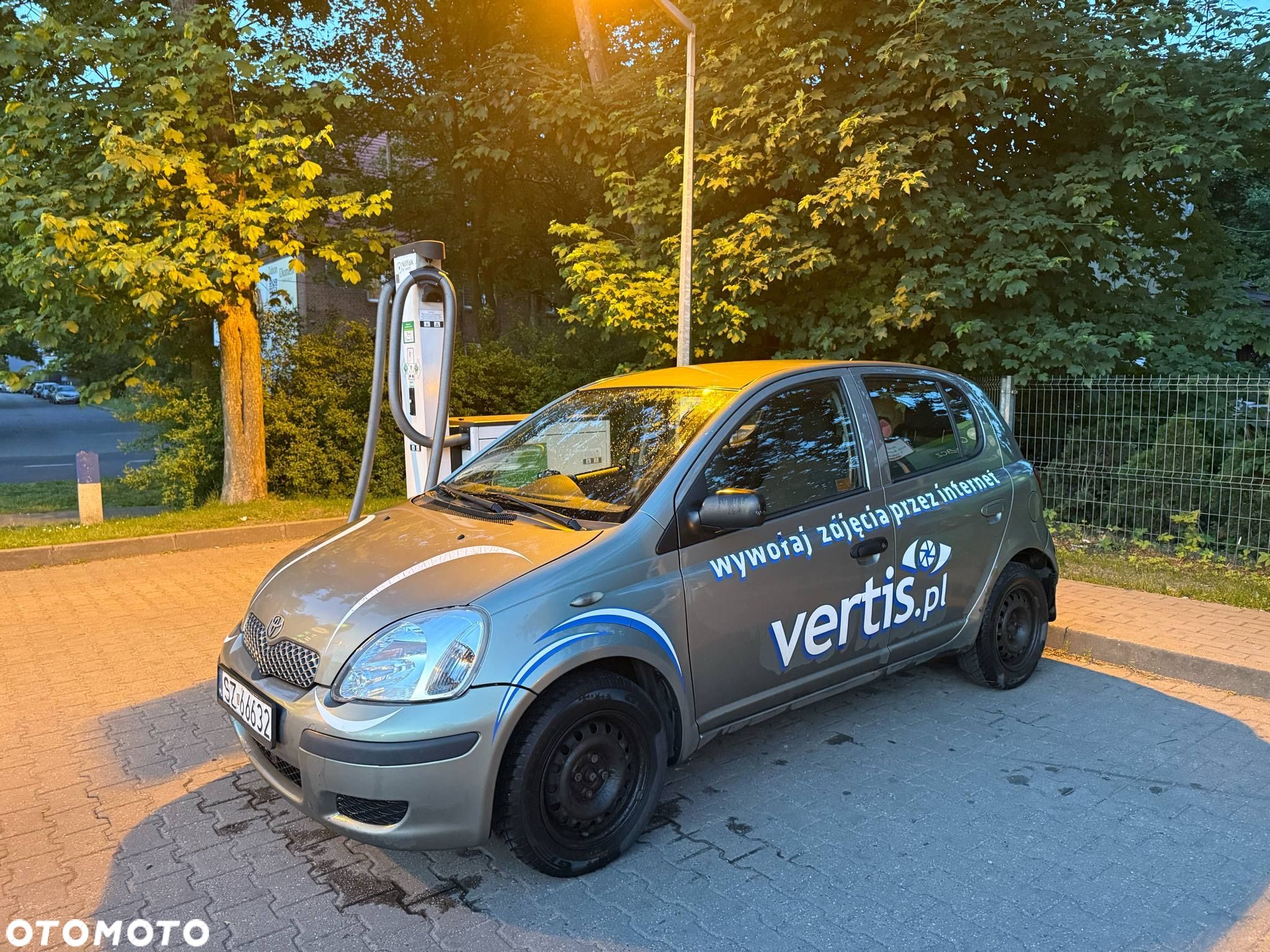 Toyota Yaris 1.3 Luna - 1