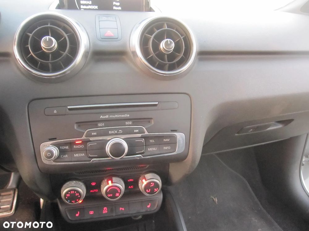 Audi A1 Sportback 1.4 TDI (ultra) S tronic sport - 15