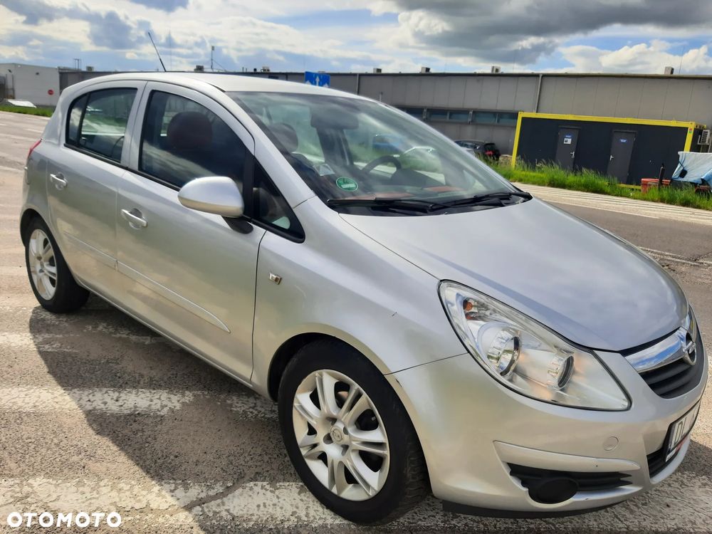 Opel Corsa - 1