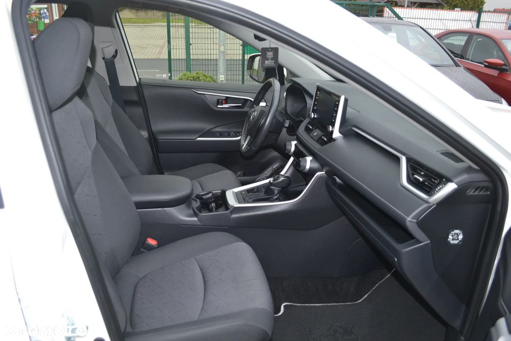 Toyota RAV4 2.5 Hybrid Comfort 4x2 - 6
