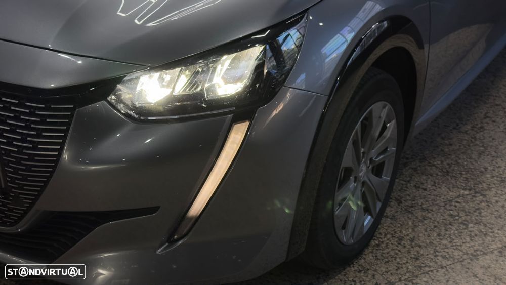 Peugeot e-208 50 kWh Allure - 4