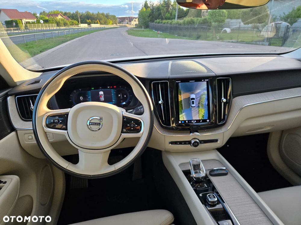 Volvo XC 60 B4 D AWD Inscription - 14