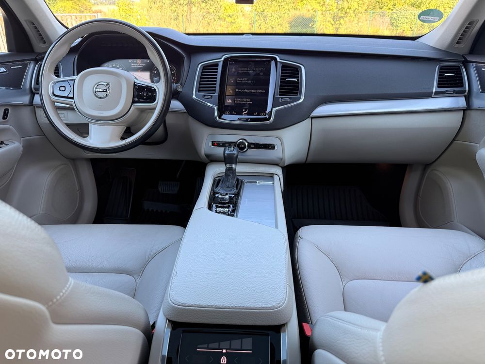 Volvo XC 90 T6 AWD Momentum 7os - 8