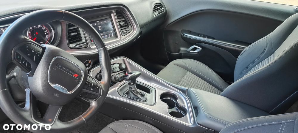 Dodge Challenger ver-automatik-sxt-plus - 22